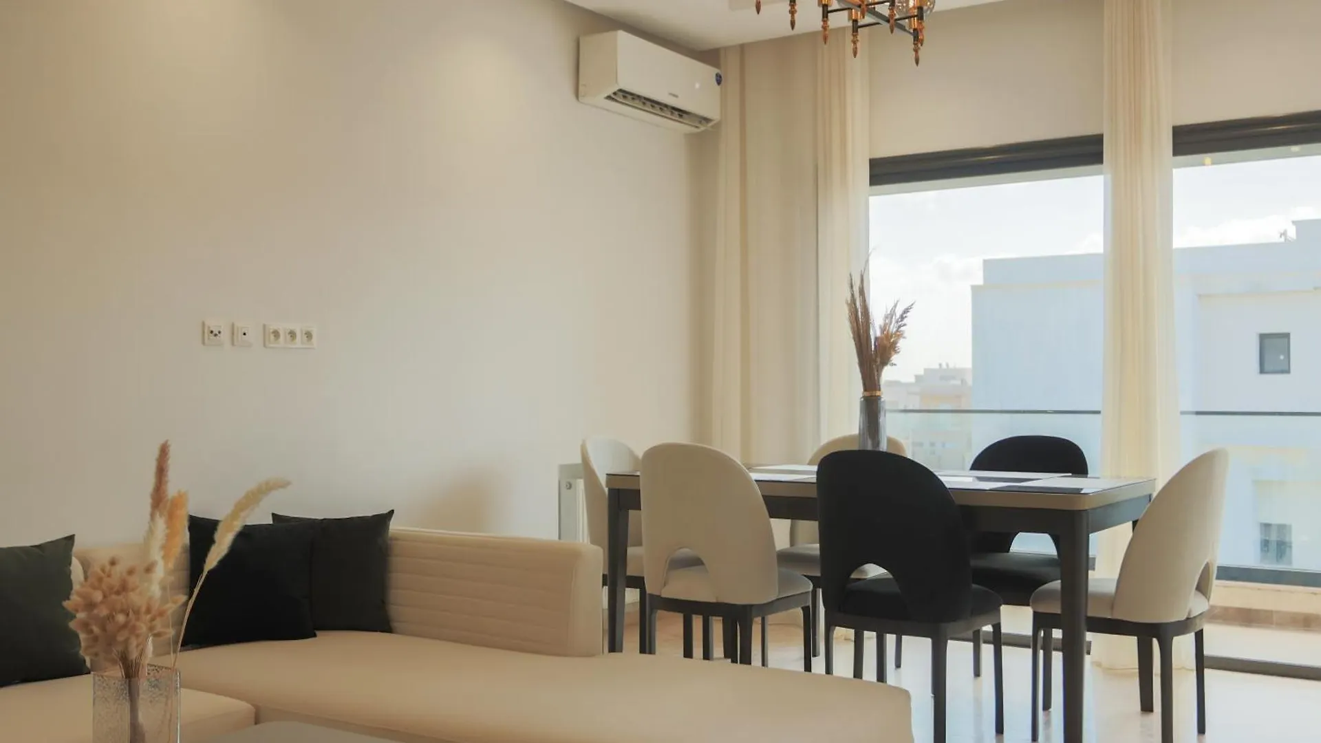 Bright And Cozy New 3 Bedrooms Apartment تونس