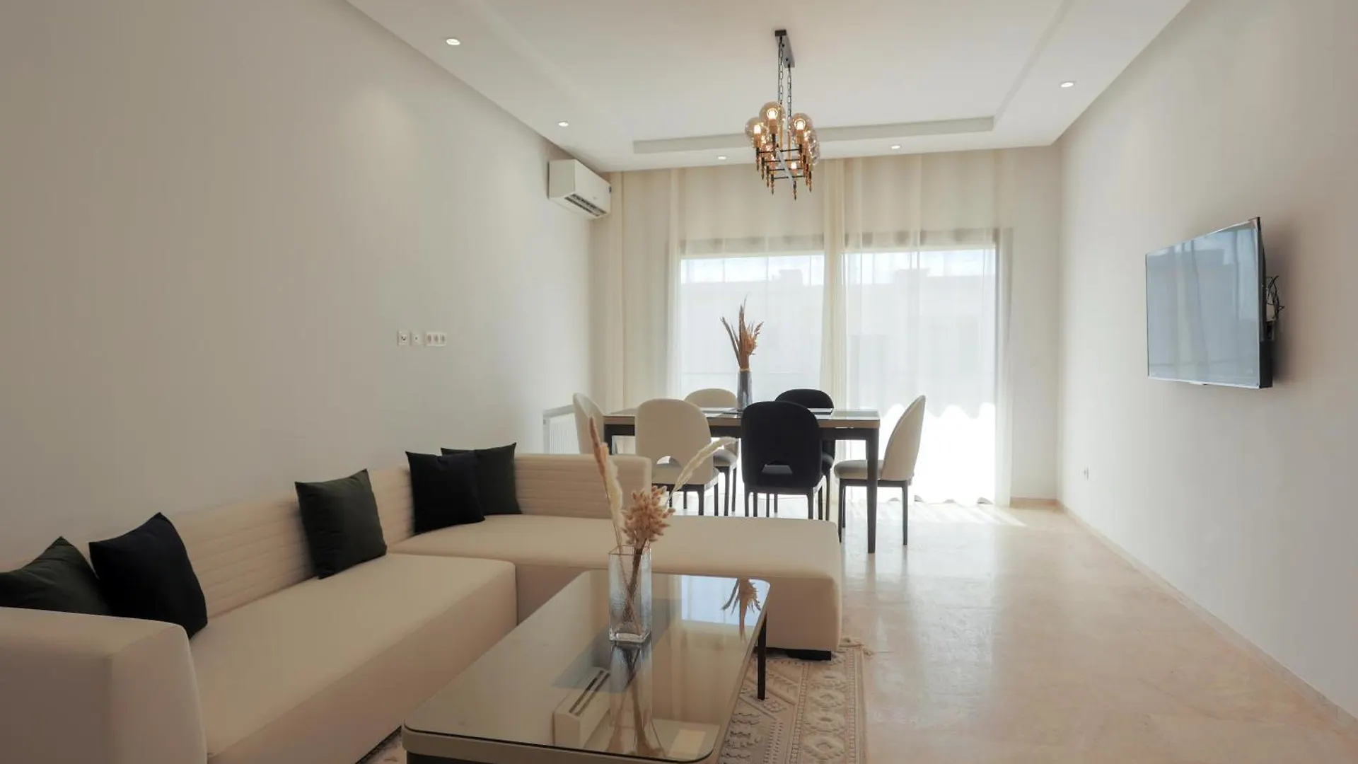 Bright And Cozy New 3 Bedrooms Apartment تونس